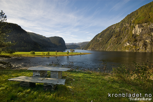 Innerst i Bolstadfjorden (Leira) Bolstad fiord